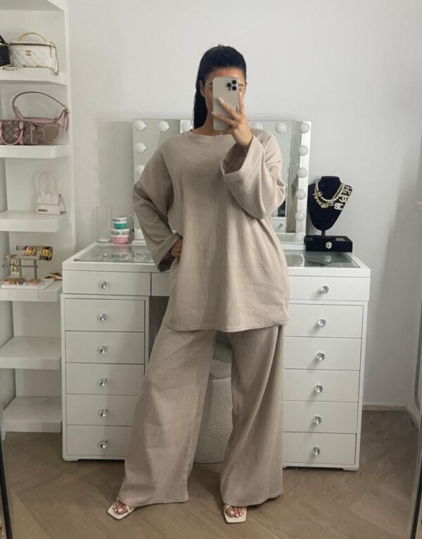 LINA CORDUROY ROUND NECK SET