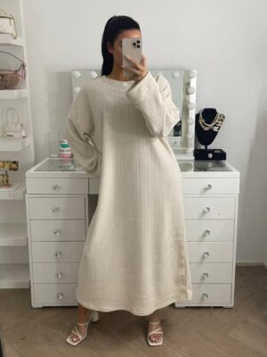 Cot motif dress (Trendy)