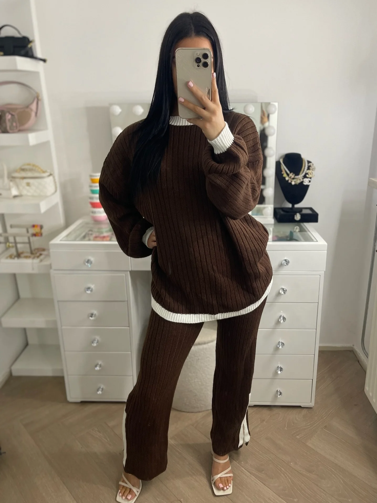 Knitted line set